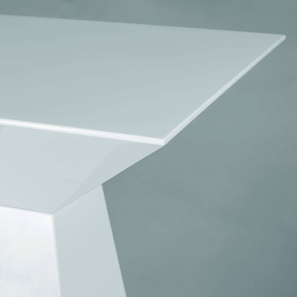 White Bar Table X73708
