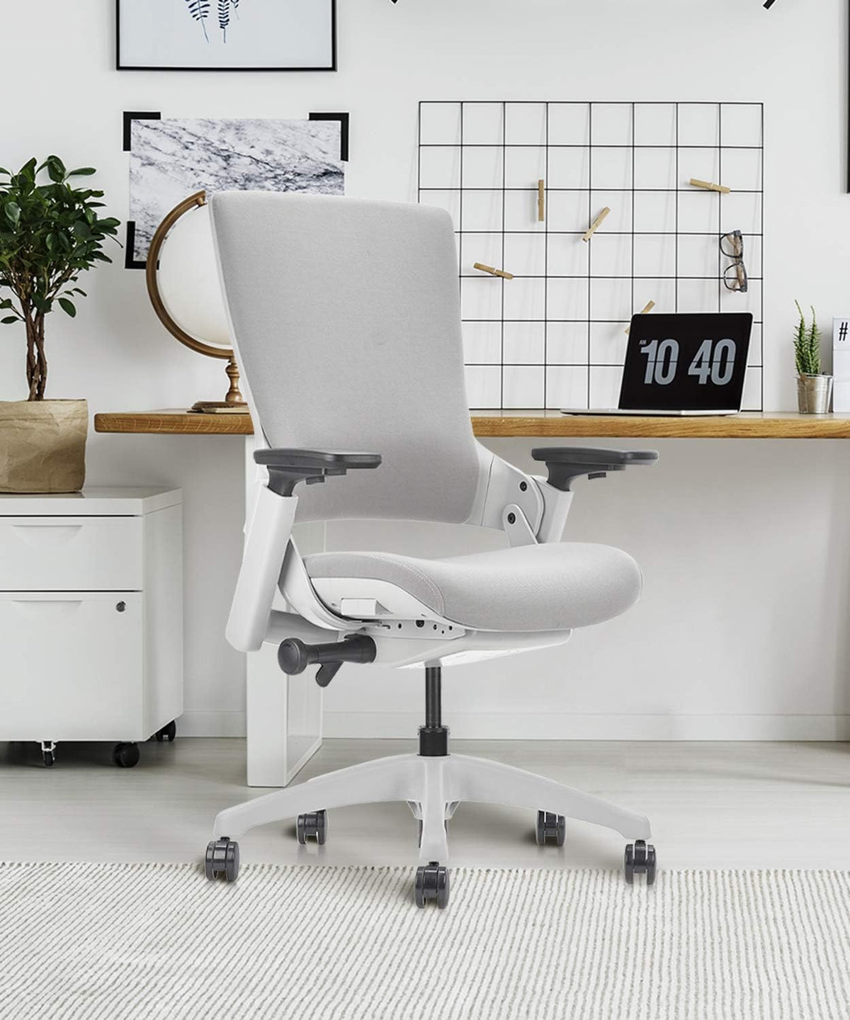 Grey Ergonomic Mesh Back Executive Chair J70630