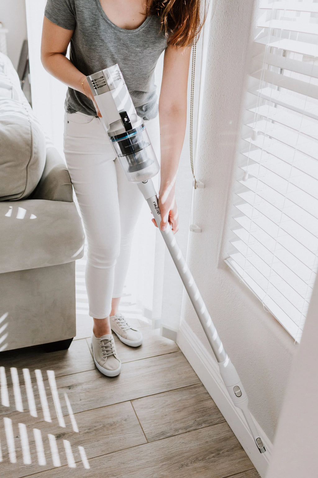 Cordless Stick Vacuum P336
