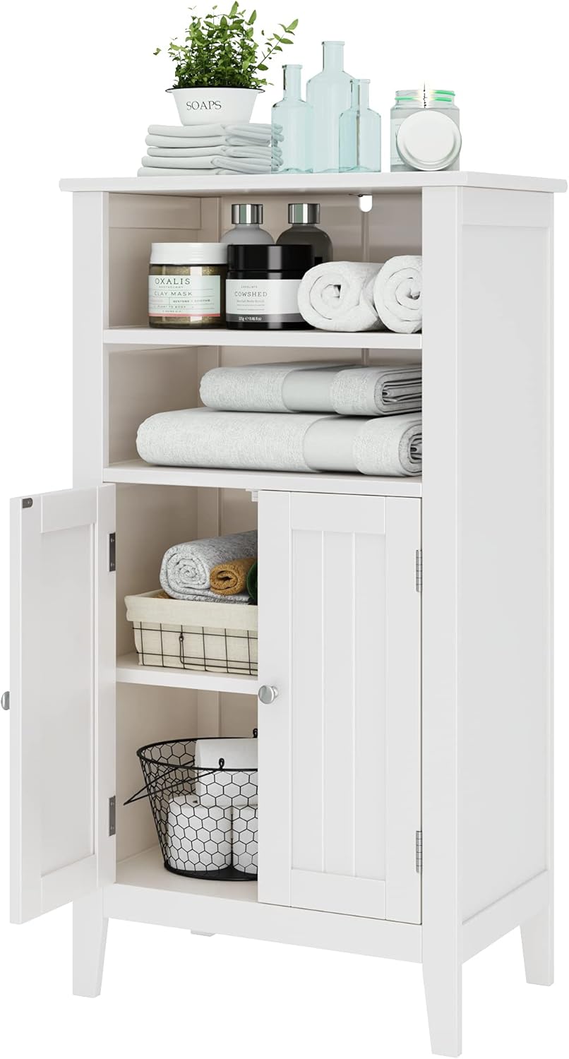 White Double Door Bathroom Floor Cabinet with Shelves Q3173