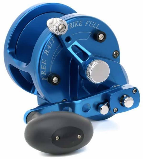 Blue Right Handed Lever Drag Reels U2623