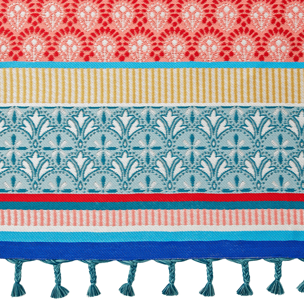 5' x 7' Multi-Color Outdoor Rug T9582