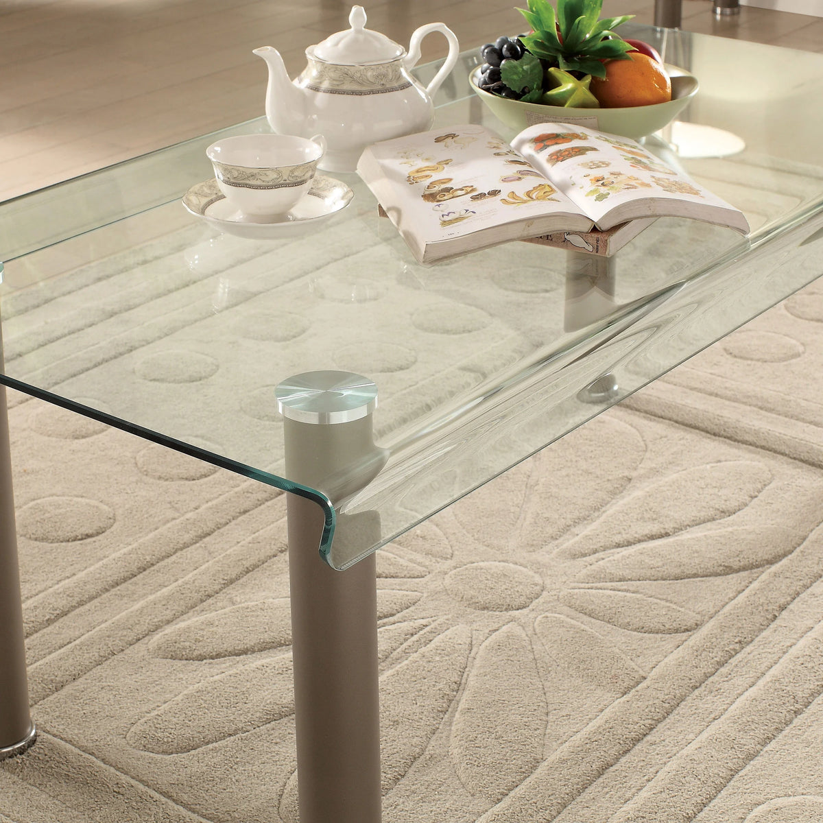 Glass Top Coffee Table M946305