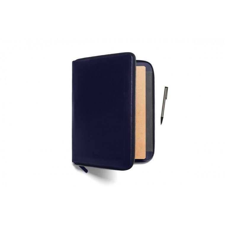 Navy A4 Leather Compendium O822856
