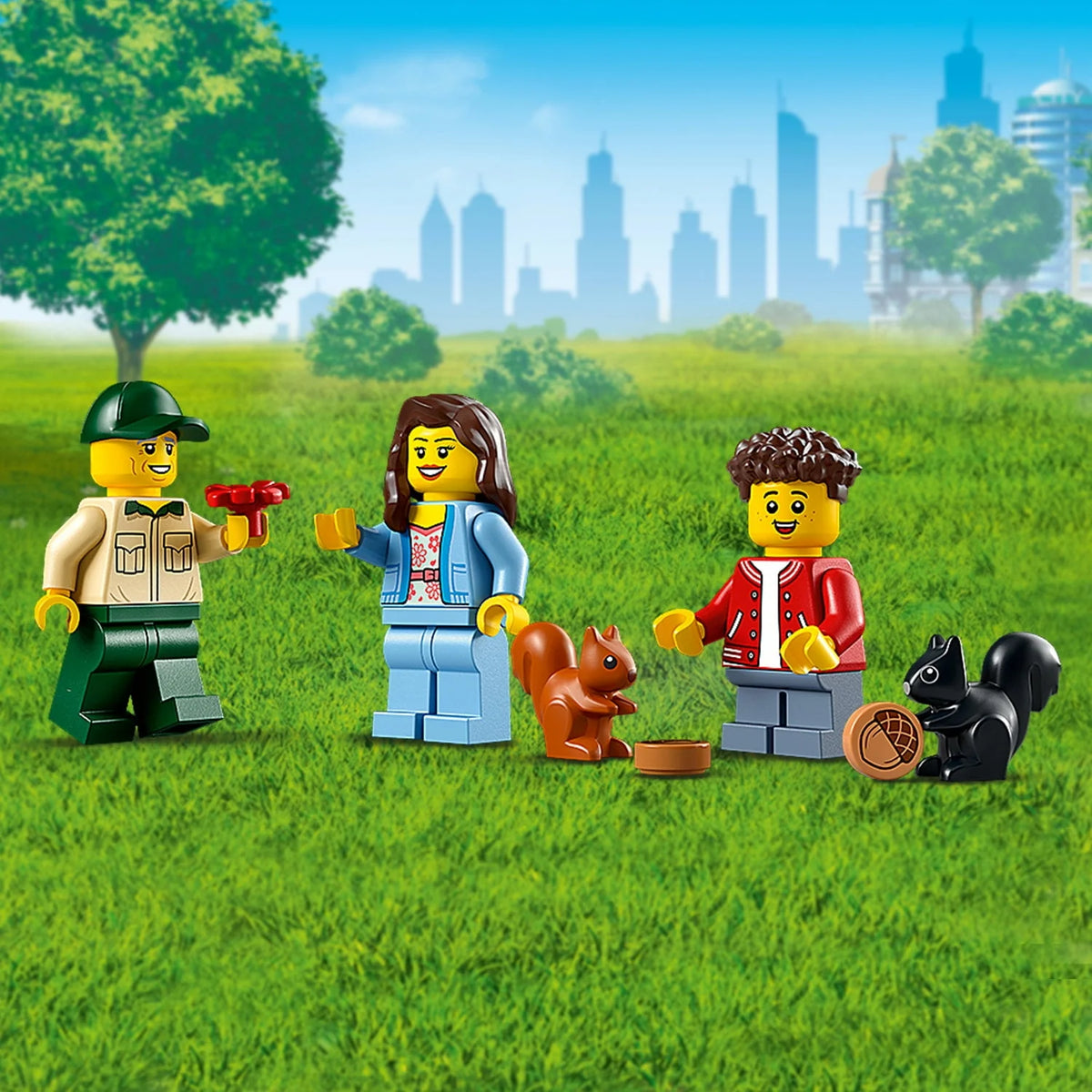 147 Piece Building Kit with 3 Minifigures S533733