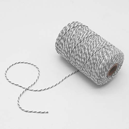 Red and White Cotton Bakers Twine I68195