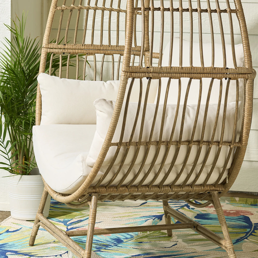 Round Wicker Outdoor Egg Chair P65708