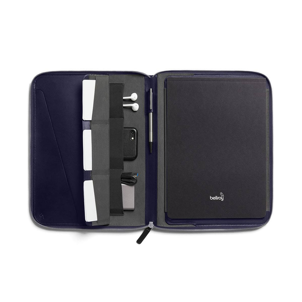Navy A4 Leather Compendium O822856